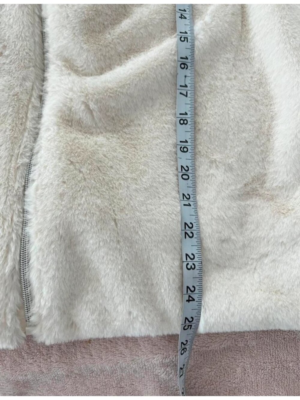 Disney Mickey xl white fur jacket coat embroidered - Picture 3 of 9